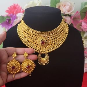 Gold plated bollywood Indian bridal necklace